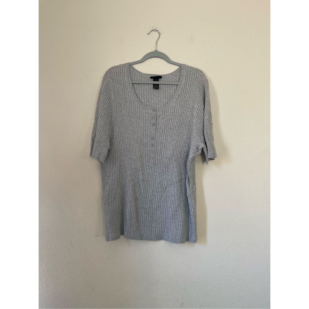 Lane Bryant short‎ sleeve Henley sweater size 26